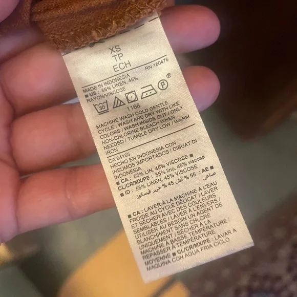 Linen Rayon blend classic safari style Old Navy Terracotta Shirt Dress - Picture 3 of 5